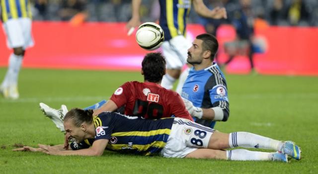 Fenerbahçe-Eskişehirspor maçının fotoğrafları