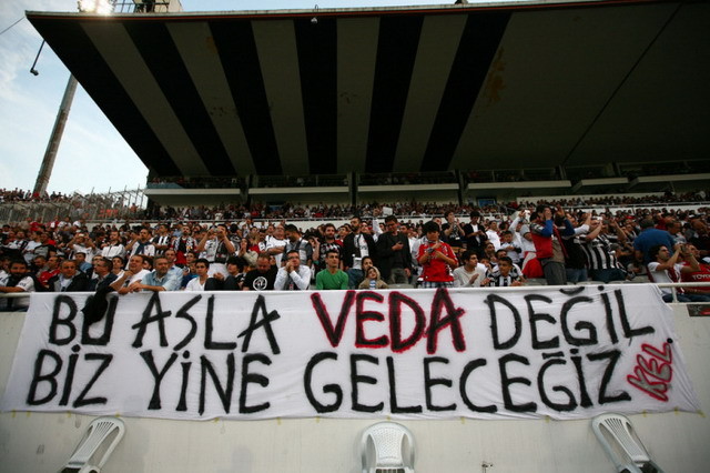 Beşiktaş İnönü'ye veda etti