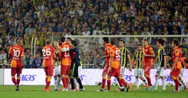 Twitter'da derbi geyikleri