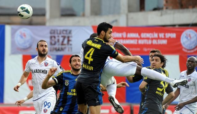 Karabükspor - Fenerbahçe maçından fotoğraflar