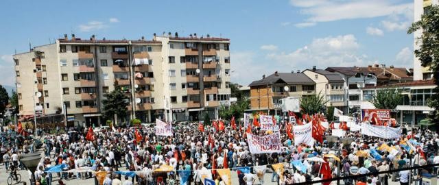 Balkan Türklerinden Erdoğan'a destek mitingi