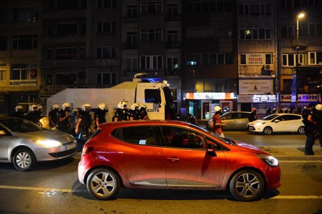 Taksim Meydanı ve Gezi Parkı'na müdahale