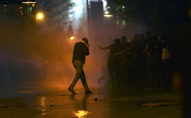 Taksim Meydanı ve Gezi Parkı'na müdahale