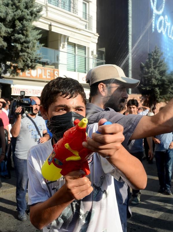 Taksim'de eylemcilere müdahale