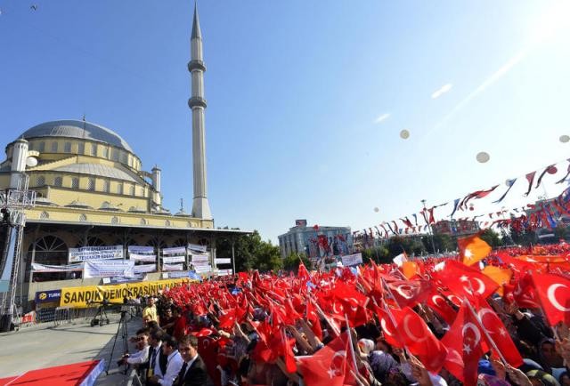 Başbakan metro açılışında