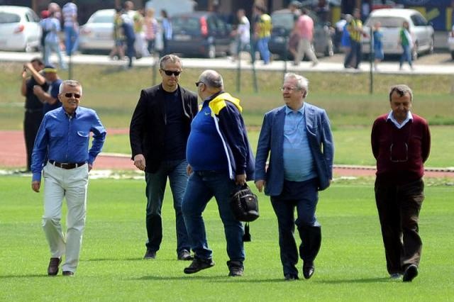 Acun Fenerbahçe sahasına helikopterle indi