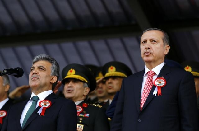 Gül ve Erdoğan'ın törende okuduğu şiiir