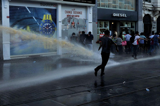 Taksim yine karıştı!