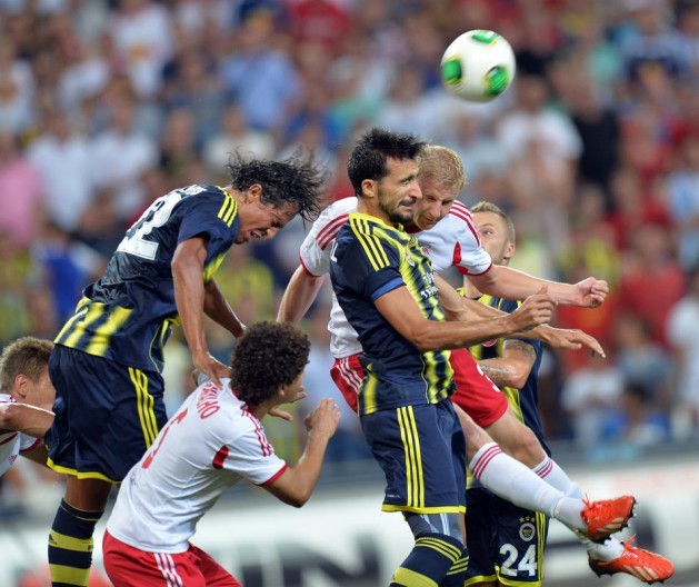 Salzburg-Fenerbahçe maçından kareler