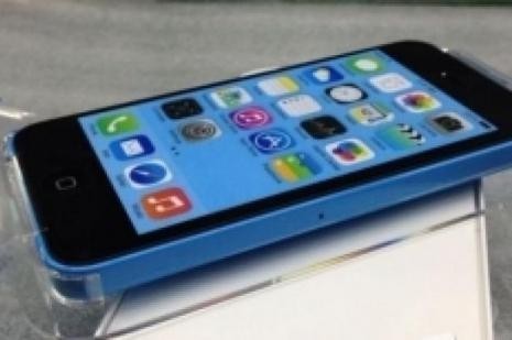 Apple iPhone 5C ambalajıyla görüntülendi!