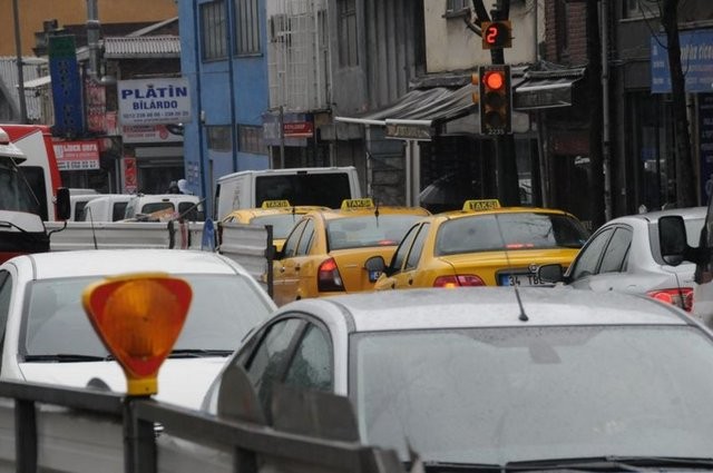 Taksim'de tabela komedisi!