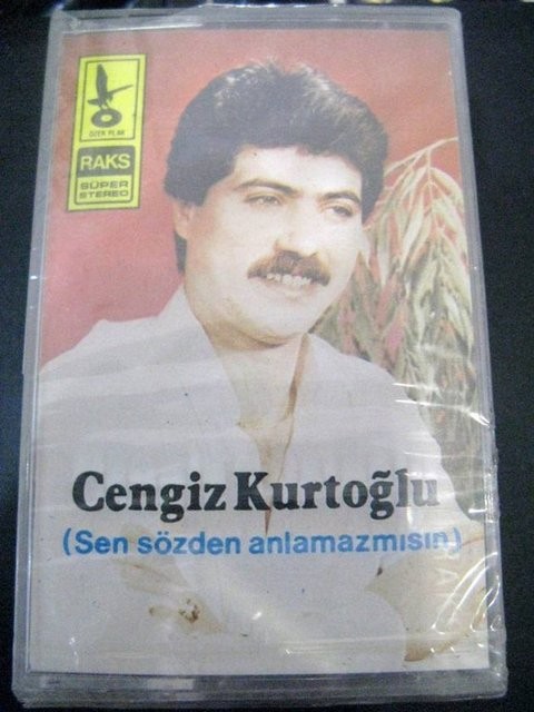 90'lara damga vuran kaset kapakları