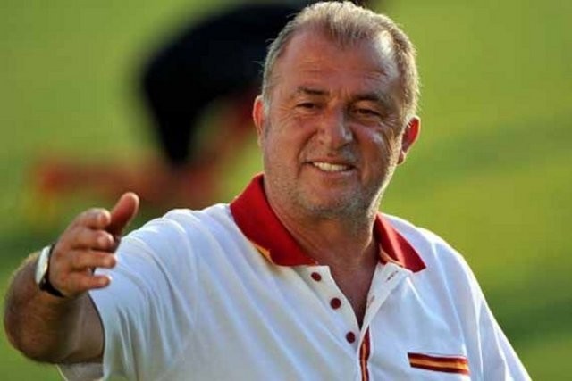 Sosyal medyada Fatih Terim depremi