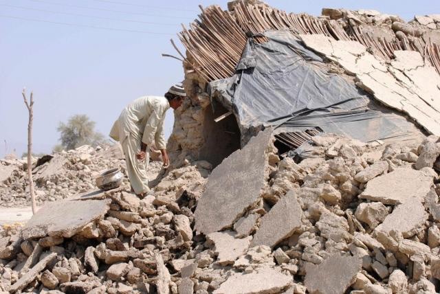 Pakistan'da deprem!