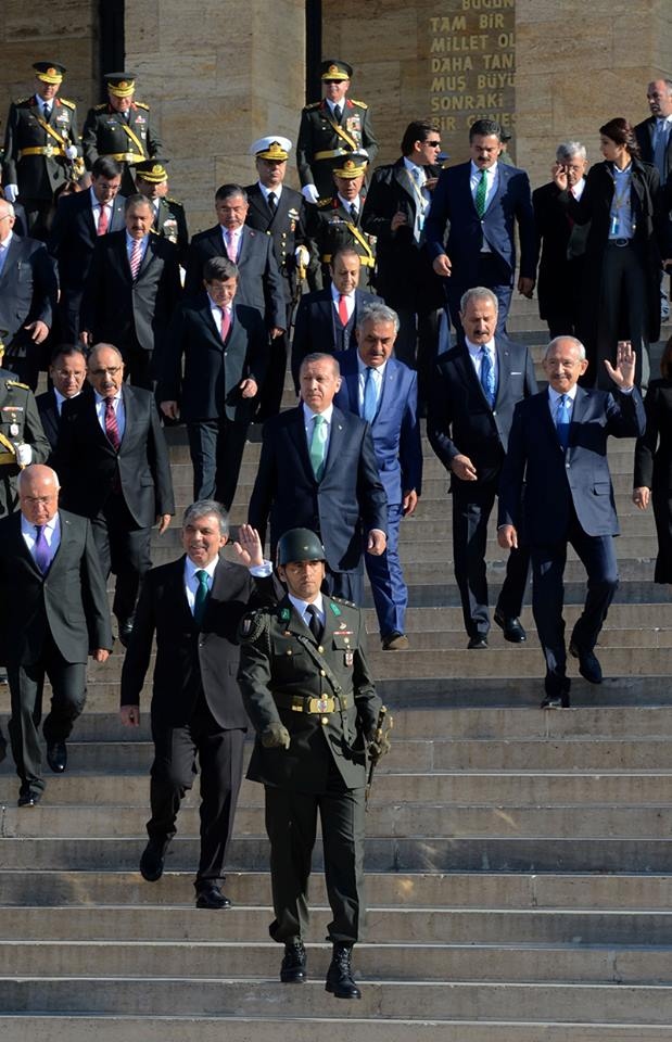 Devletin zirvesi Anıtkabir'de buluştu