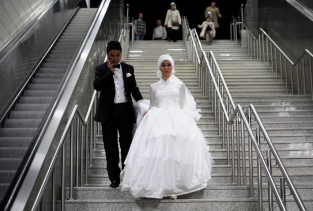 Marmaray'da düğün fotoğrafı