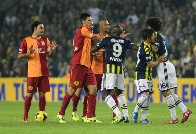 Fenerbahçe-Galatasaray maçından enstanteneler