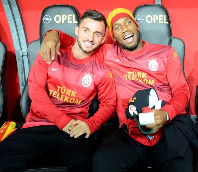 Drogba kulübede kırdı geçirdi!