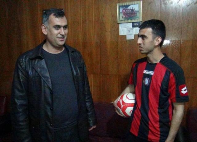 Suriye'de savaşcı Türkiye'de futbolcu