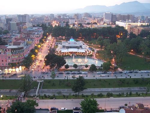 Parayı bastıran bu ülkelerden vatandaşlığı kapıyor