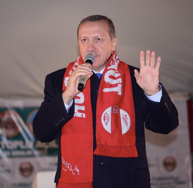 Ünlüler Erdoğan'ı yalnız bırakmadı