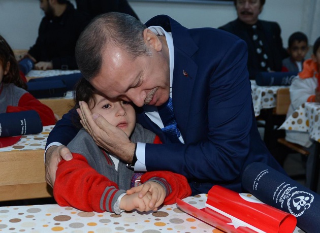 Ünlüler Erdoğan'ı yalnız bırakmadı