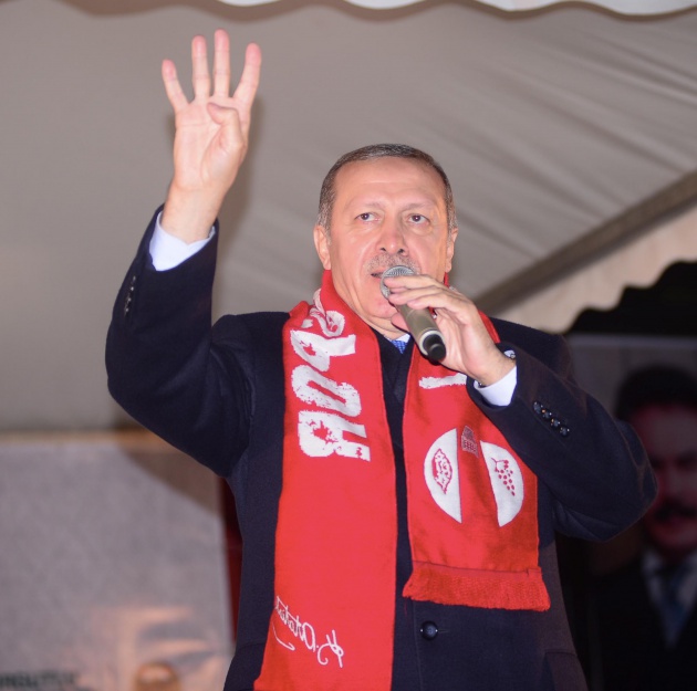 Ünlüler Erdoğan'ı yalnız bırakmadı