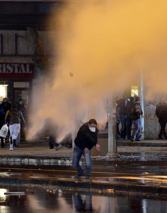 Berkin Elvan'ın ölümü protesto edildi