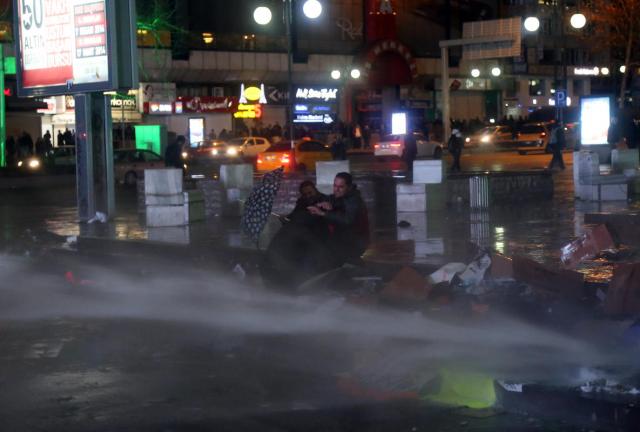 Berkin Elvan'ın ölümü protesto edildi