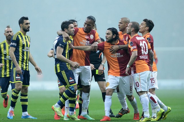 Galatasaray - Fenerbahçe derbi görüntüleri