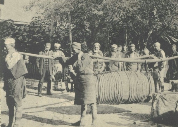 Bu fotoğraflar bakın nereden çıktı!