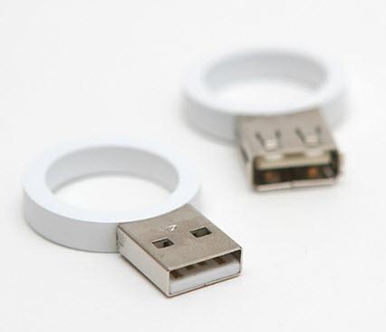 Bu USB'ler görenleri şaşırtıyor