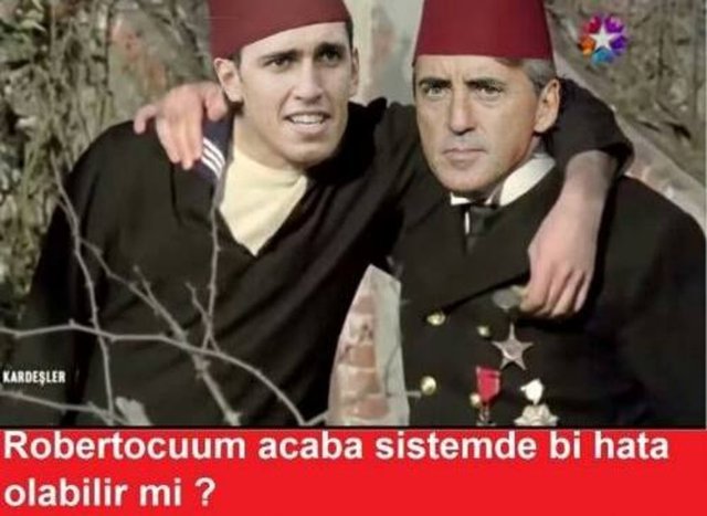 Mancini caps'leri sosyal medyayı salladı