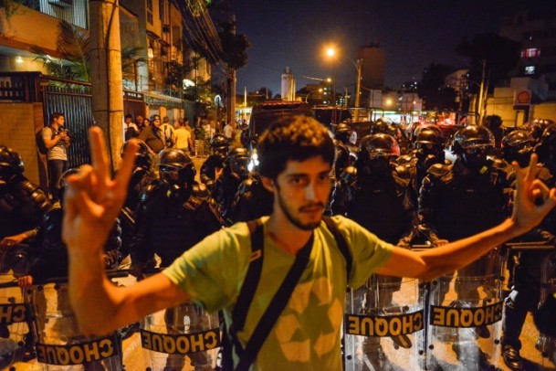 Dünya Kupası protesto edilmeye devam ediyor