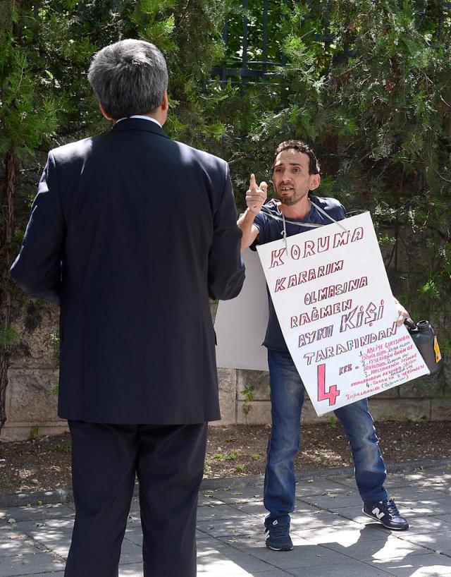 TBMM önünde protesto