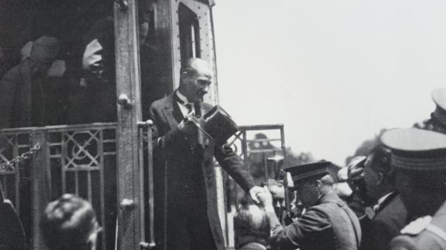 Atatürk’ün daha önce hiç görülmemiş fotoğrafları