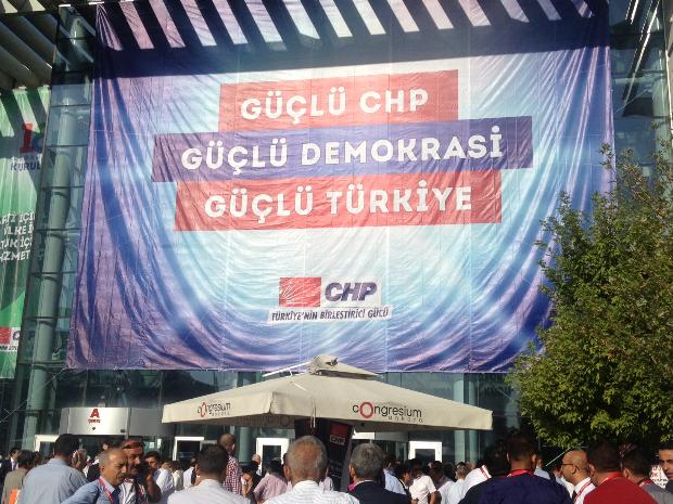 CHP'nin 18. Olağanüstü Kurultayı'ndan kareler