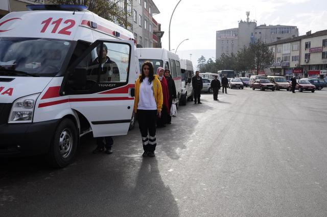 Saat 9'u 5 geçe Türkiye'de hayat durdu