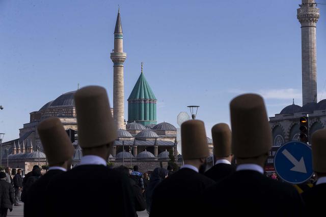 Şeb-i Arus törenleri