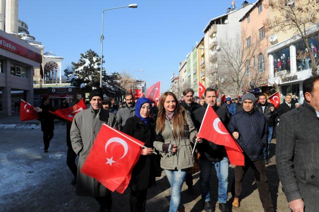 Şehitlere Saygı ve Milli Birlik Yürüyüşü