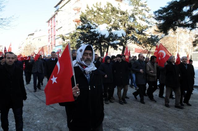 Şehitlere Saygı ve Milli Birlik Yürüyüşü