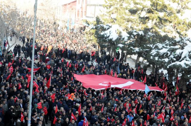 Şehitlere Saygı ve Milli Birlik Yürüyüşü