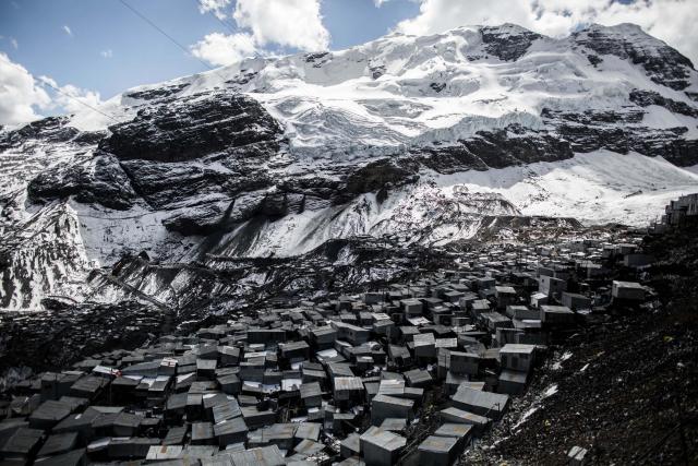 Peru La Rinconada altın madeni