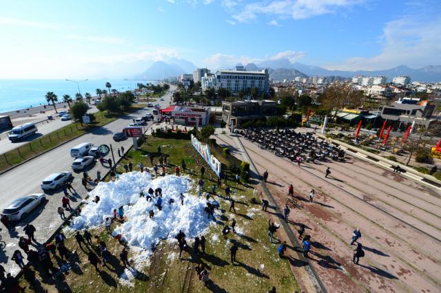 17 derecede kar topu savaşı