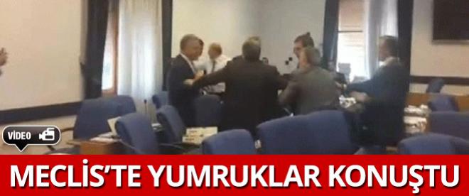 AK Partili ve CHPli vekiller arasında yumruklu kavga!