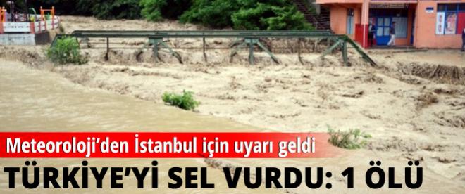 Aşırı yağıştan dereler taştı, sel can aldı