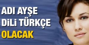 Ayşe Türkçe dersi alıyor