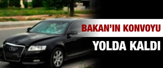 Bakanın konvoyu yolda kaldı!