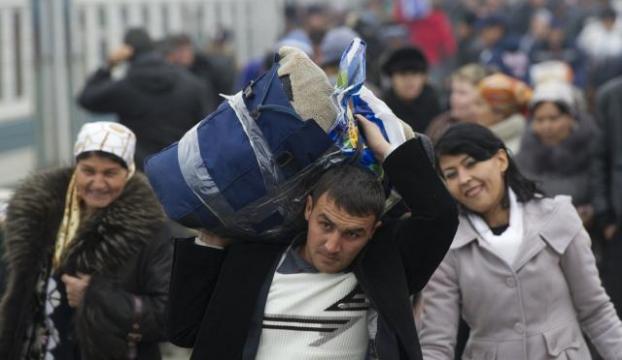 İngilterede sığınmacılar fare ve böcekli evlere yerleştiriliyor