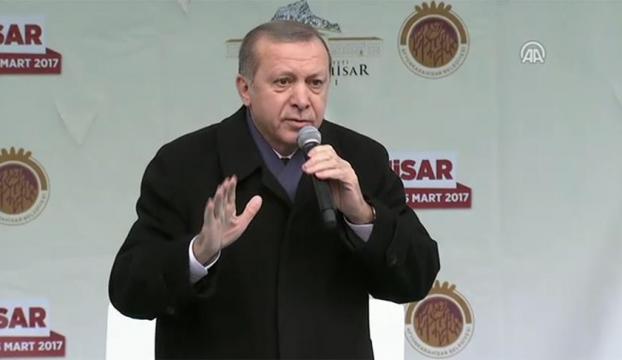 Cumhurbaşkanı Erdoğan: Faşizmin ruhu Avrupa sokaklarında kol geziyor